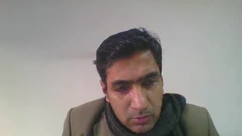 Snapshot of longthick1985 chatting on 01-01-25, 10:00 Lleida-man online show from 01-01-25, 10:00