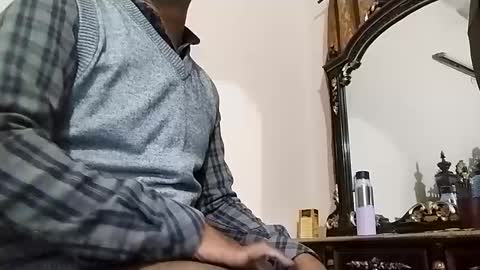 Snapshot of longthick1985 chatting on 01-03-25, 01:47 Lleida-man online show from 01-03-25, 01:47