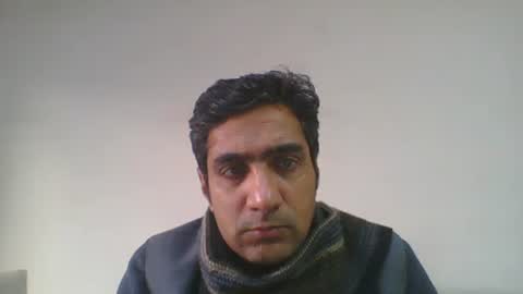 Snapshot of longthick1985 chatting on 01-17-25, 09:17 Lleida-man online show from 01-17-25, 09:17