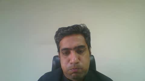 Snapshot of longthick1985 chatting on 03-05-25, 04:02 Lleida-man online show from 03-05-25, 04:02