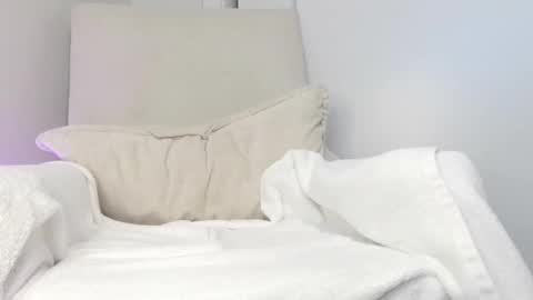 Snapshot of look_bigcock chatting on 03-01-26, 04:36 Seamus Love online show from 03-01-26, 04:36