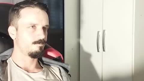 Snapshot of lookaz4010 chatting on 12-09-24, 12:51 Lucas online show from 12-09-24, 12:51