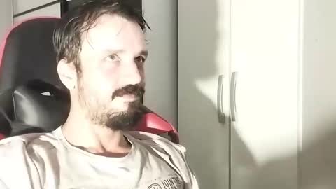 Snapshot of lookaz4010 chatting on 02-17-25, 12:05 Lucas online show from 02-17-25, 12:05