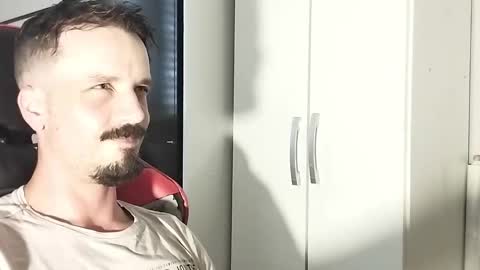 Snapshot of lookaz4010 chatting on 02-26-25, 02:03 Lucas online show from 02-26-25, 02:03