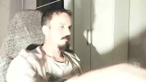 Snapshot of lookaz4010 chatting on 11-07-25, 01:00 Lucas online show from 11-07-25, 01:00