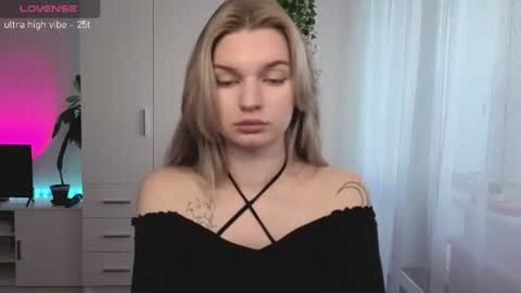 Luna online show from 07-26-26, 04:20