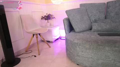 Loona Nyx online show from 09-27-25, 11:37