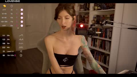 Snapshot of loony_moony chatting on 03-12-26, 03:51 loony_moony online show from 03-12-26, 03:51