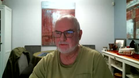 Snapshot of loop102 chatting on 03-14-26, 06:57 loop102 online show from 03-14-26, 06:57