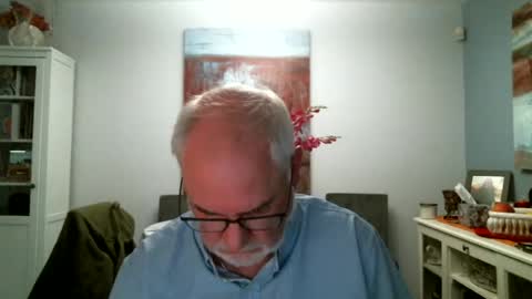Snapshot of loop102 chatting on 07-10-26, 03:55 loop102 online show from 07-10-26, 03:55