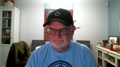 Snapshot of loop102 chatting on 07-30-26, 03:27 loop102 online show from 07-30-26, 03:27