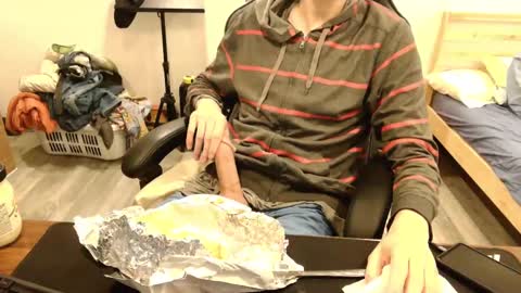 Peter and Ash online show from 10-20-25, 03:01