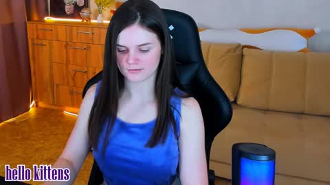 Lora Cain online show from 12-12-24, 12:55