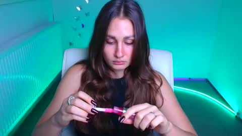 Snapshot of lora_kisses chatting on 10-02-25, 05:36 Lora online show from 10-02-25, 05:36