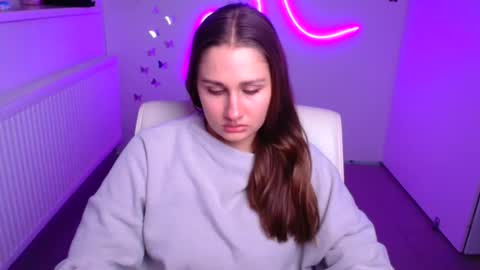 Snapshot of lora_kisses chatting on 11-01-25, 06:26 Lora online show from 11-01-25, 06:26