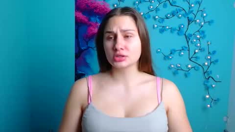 Snapshot of lora_kisses chatting on 11-13-25, 06:23 Lora online show from 11-13-25, 06:23