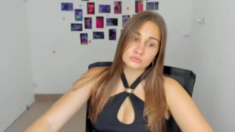 Lora online show from 07-20-26, 05:33