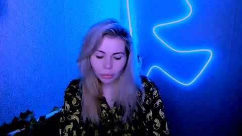 Lora online show from 03-03-26, 03:12