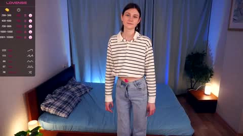 Snapshot of loradarter chatting on 01-17-25, 05:08 Lora online show from 01-17-25, 05:08