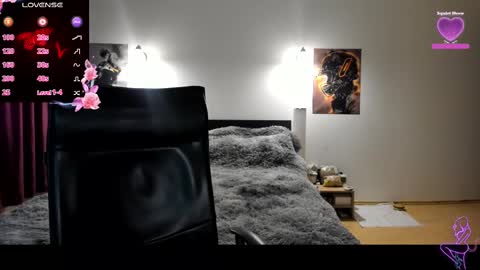 Lora online show from 02-17-25, 11:55