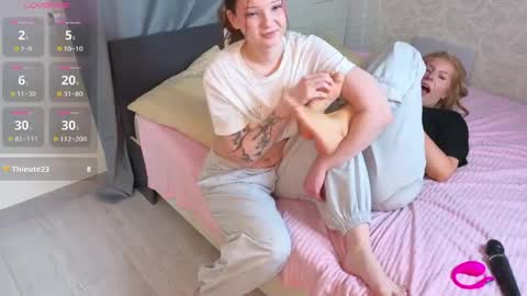 Snapshot of lorageorge chatting on 05-19-26, 04:24 Nika and Rouse online show from 05-19-26, 04:24