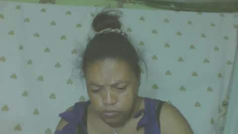Snapshot of lorahvane chatting on 05-05-26, 03:25 LorahVane online show from 05-05-26, 03:25