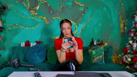 Miss online show from 12-20-24, 08:23