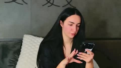 Miss online show from 11-27-25, 02:19