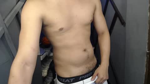 Macky online show from 02-22-25, 04:18