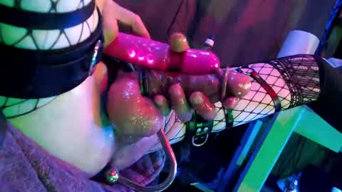 Snapshot of lordsexsmith chatting on 07-10-26, 03:11 Sexsmith online show from 07-10-26, 03:11