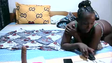 loreen online show from 11-17-25, 06:57