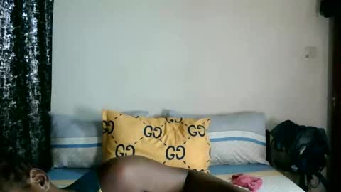 loreen online show from 11-24-25, 07:02