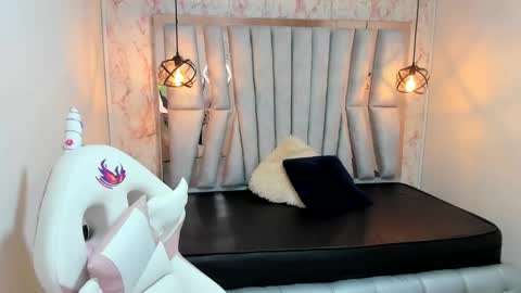 lorem_adams online show from 03-04-25, 11:29