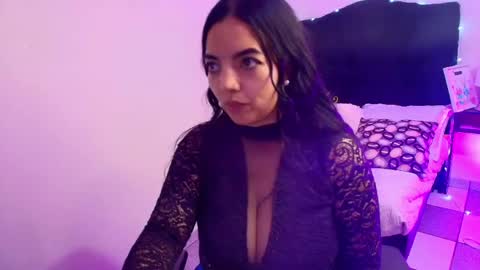Loren online show from 05-24-26, 01:21