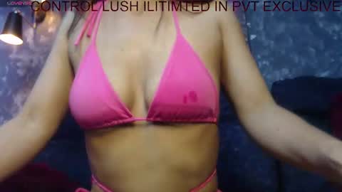 Snapshot of loren_queen_ chatting on 07-18-26, 04:55 Loren online show from 07-18-26, 04:55