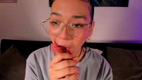 Lorena Rosse  online show from 05-17-26, 02:09