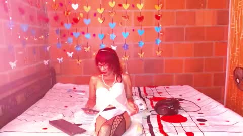 Snapshot of lorenacapelli chatting on 01-31-25, 02:28 Lorena Capelli online show from 01-31-25, 02:28