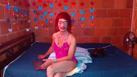 Snapshot of lorenacapelli chatting on 02-20-25, 09:20 Lorena Capelli online show from 02-20-25, 09:20