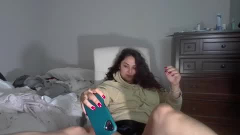 lorenlovely online show from 10-07-25, 03:36