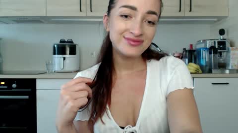 LorenneInspiring online show from 09-13-25, 08:03
