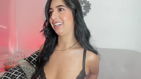 L O R E N online show from 12-22-24, 06:59