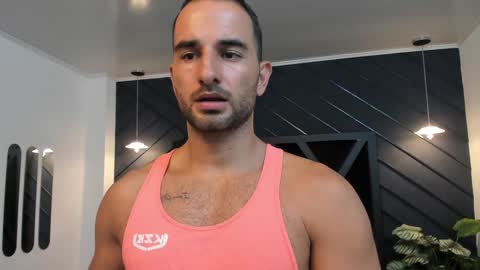 Snapshot of lorenzo_walker_ chatting on 01-13-25, 05:44 L O R E N Z O Thumbs Up help online show from 01-13-25, 05:44