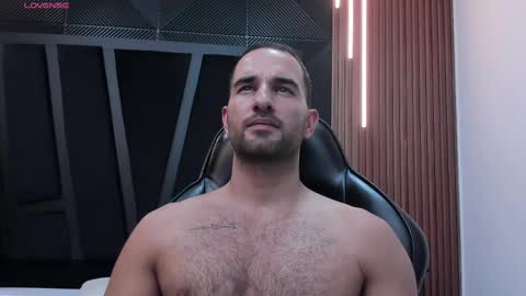 Snapshot of lorenzo_walker_ chatting on 03-12-25, 08:20 L O R E N Z O Thumbs Up help online show from 03-12-25, 08:20