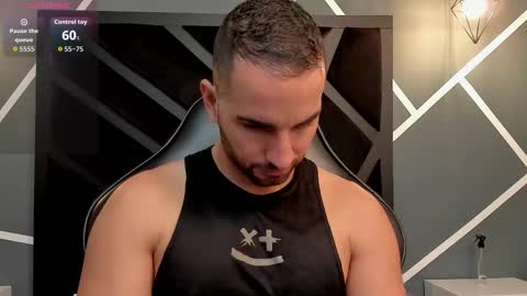 Snapshot of lorenzo_walker_ chatting on 10-09-25, 05:22 L O R E N Z O Thumbs Up help online show from 10-09-25, 05:22