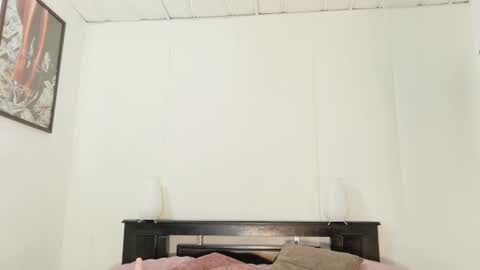 Loretahorny25 online show from 07-05-26, 11:06