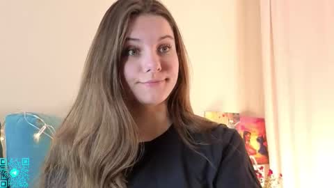 Snapshot of lorettadunnelli chatting on 11-16-25, 05:40 Chloe for Fan BlackHole online show from 11-16-25, 05:40