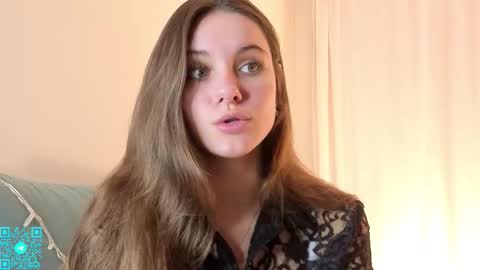 Snapshot of lorettadunnelli chatting on 11-17-25, 05:41 Chloe for Fan BlackHole online show from 11-17-25, 05:41