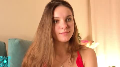 Snapshot of lorettadunnelli chatting on 12-05-25, 07:54 Chloe for Fan BlackHole online show from 12-05-25, 07:54