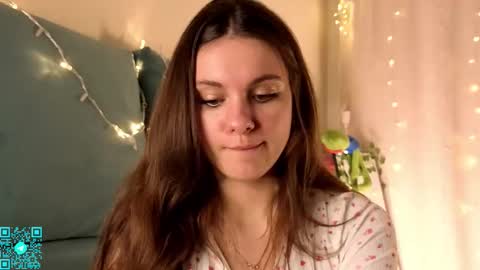 Chloe for Fan BlackHole online show from 02-08-26, 05:05