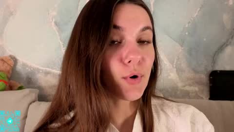 Chloe for Fan BlackHole online show from 05-21-26, 05:20